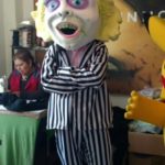Cabezón Beetlejuice con Vestuario